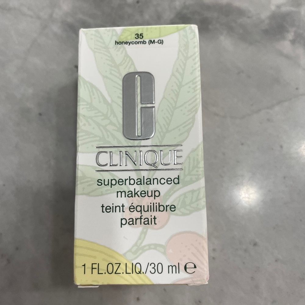 Clinique Super-balanced Makeup - Honeycomb 35